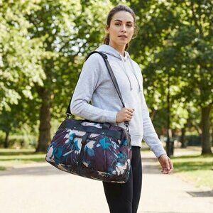 NWOT Fabletics Shift Bag II Floral Nylon Weekender Gym Tote Large Purple Teal